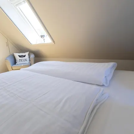 Doppelhaushaelfte Meerweh Holiday home *