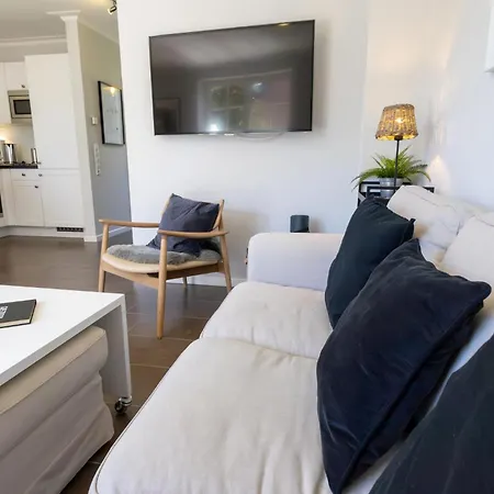Holiday home Doppelhaushaelfte Meerweh Bohl